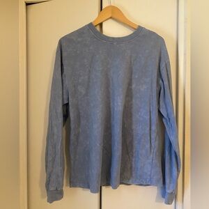 NWOT ASOS Design Men’s Long sleeve shirt in Size 4